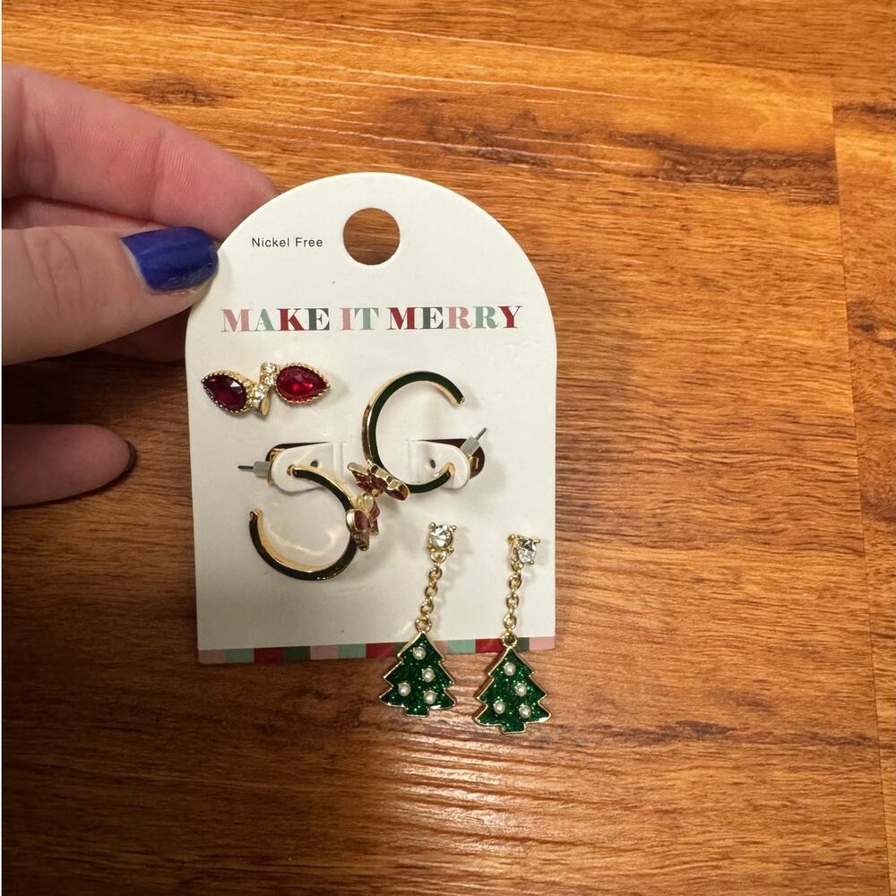 NWT! Make it Merry Holiday Earring Set